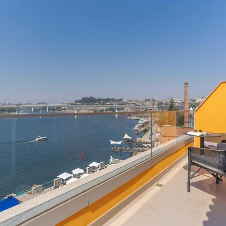 Pestana Douro Riverside - Preferred Hotels & Resorts, Lifestyle Valbom  Eksteriør billede View of the Marina from the hotel