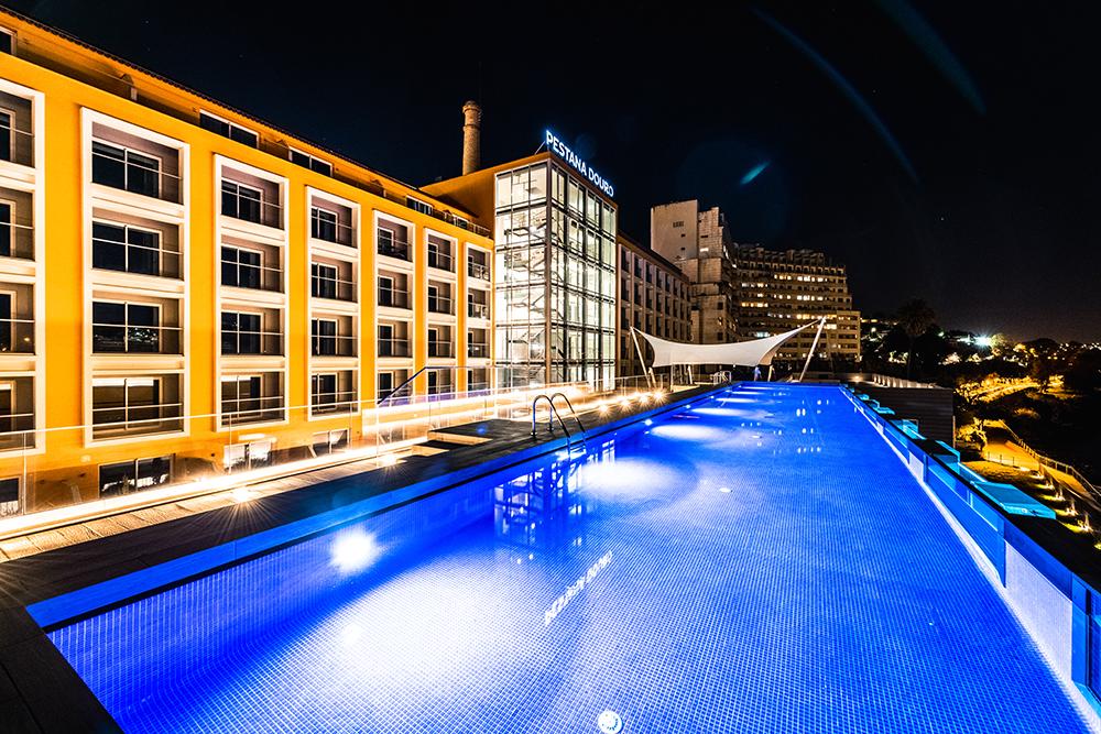 Pestana Douro Riverside - Preferred Hotels & Resorts, Lifestyle Valbom  Eksteriør billede The hotel's rooftop pool