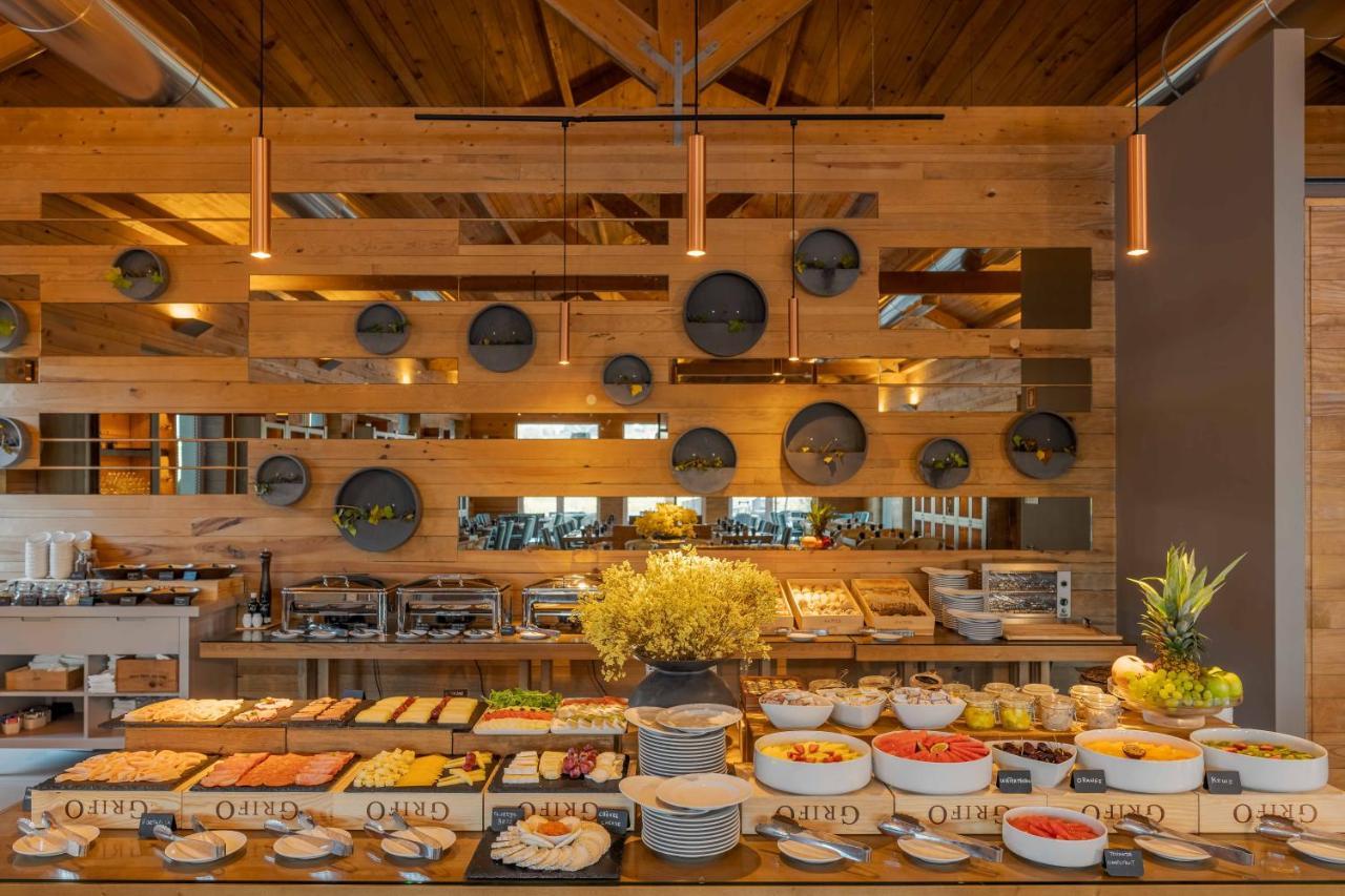 Pestana Douro Riverside - Preferred Hotels & Resorts, Lifestyle Valbom  Eksteriør billede The buffet at the restaurant