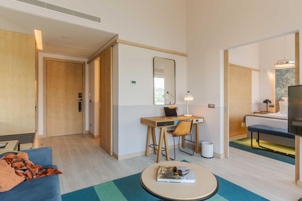 Pestana Douro Riverside - Preferred Hotels & Resorts, Lifestyle Valbom  Eksteriør billede A room at the hotel